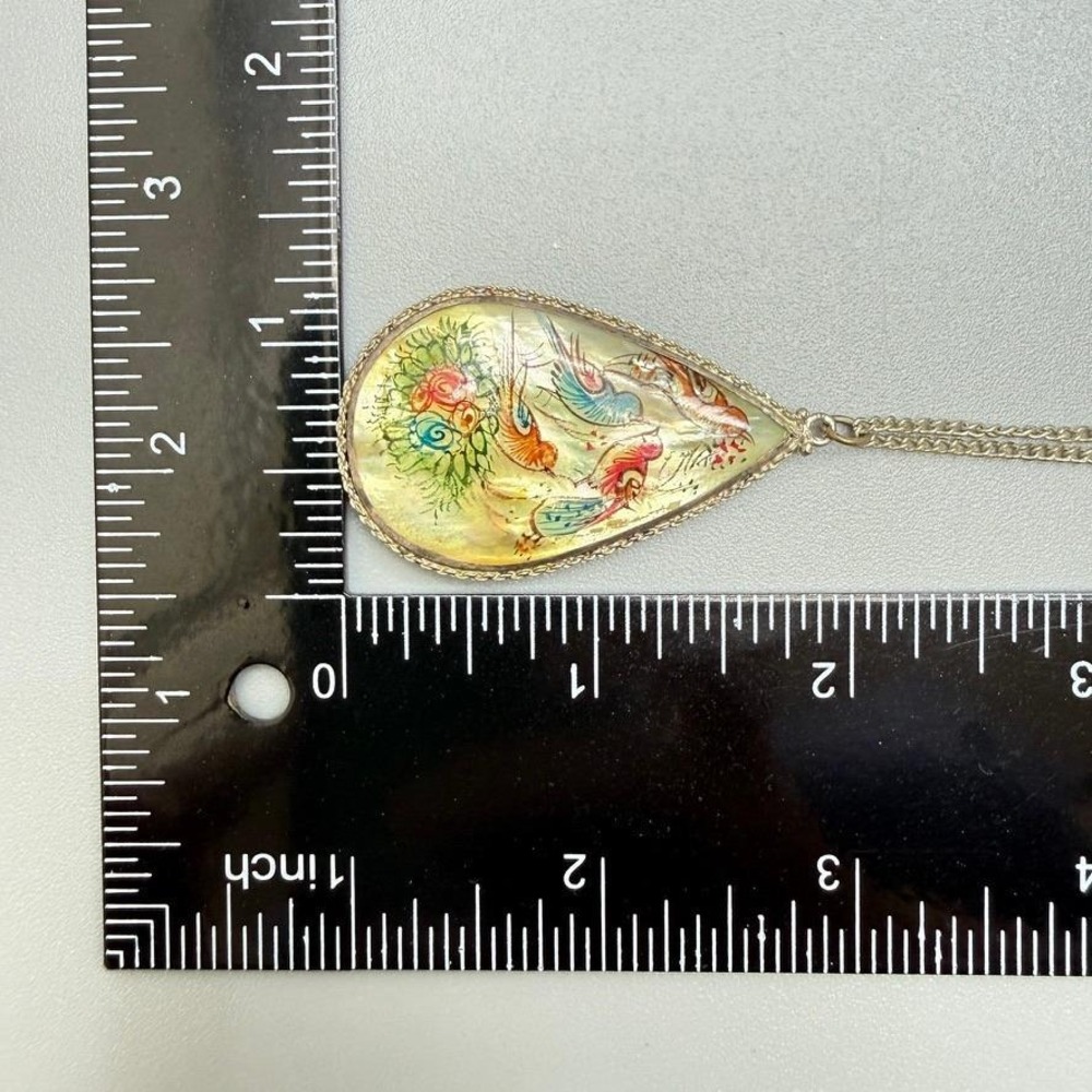Vintage Persian Mother of Pearl Pendant Necklace Hand Painted Reversible 20" - Picture 12 of 13